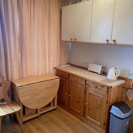 Apartment Super 2 Direct Accs *